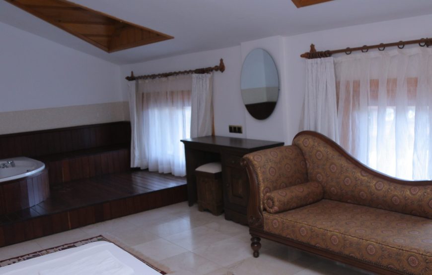 King Suite