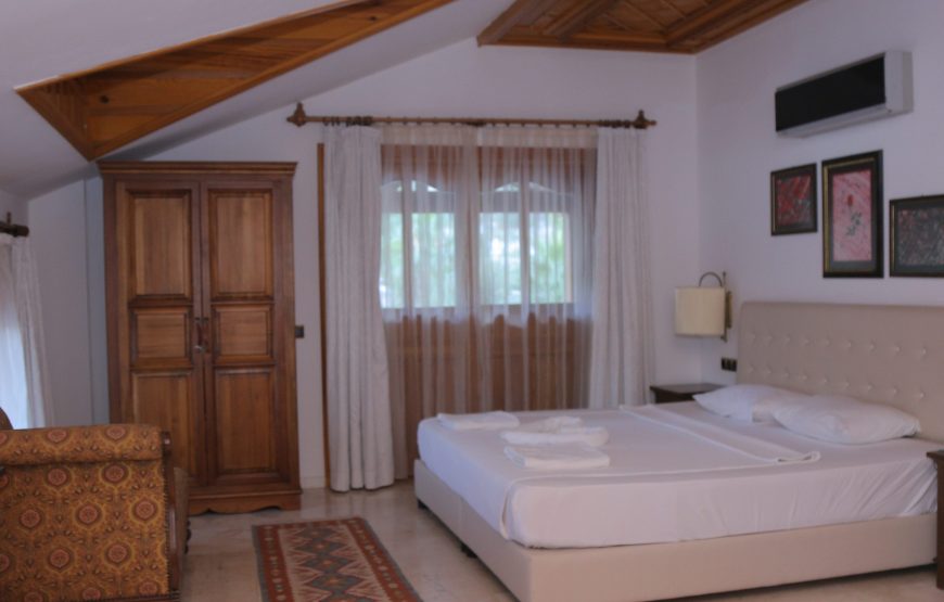 King Suite